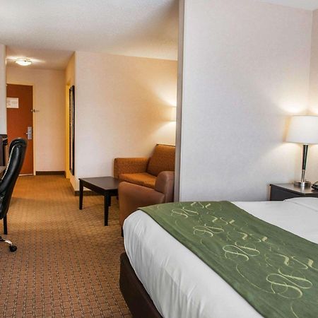 Comfort Suites Southport Buitenkant foto